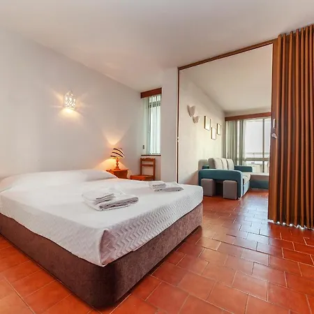 A53 - Casa Castelo Verde In Portimao